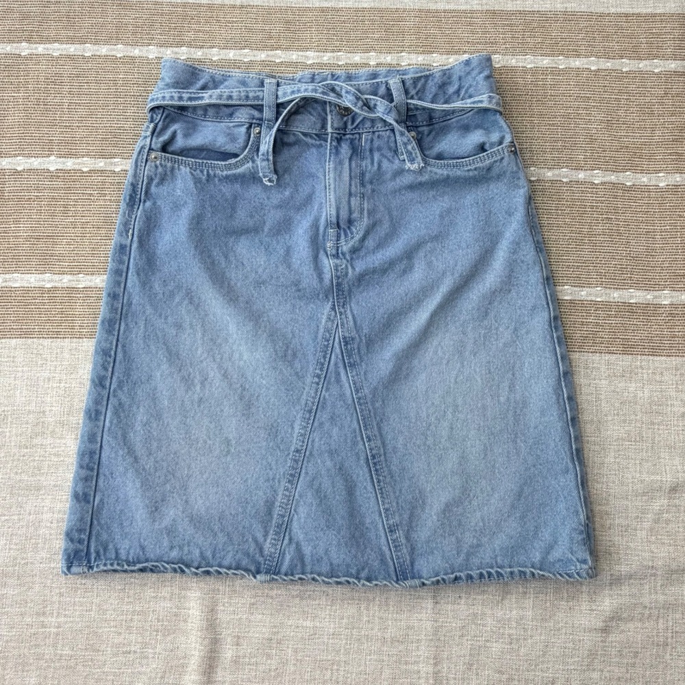 Calvin Klein Jeans Girls Light Wash Denim Skirt MidRise Relaxed Size 12 Tie Belt